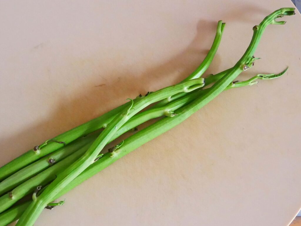 Deep-fried-water-spinach