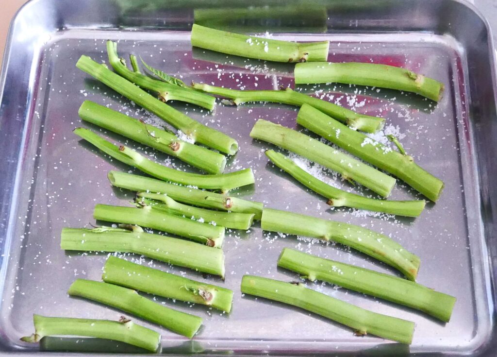 Deep-fried-water-spinach