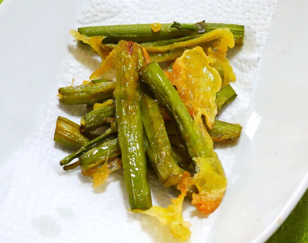 Deep-fried-water-spinach