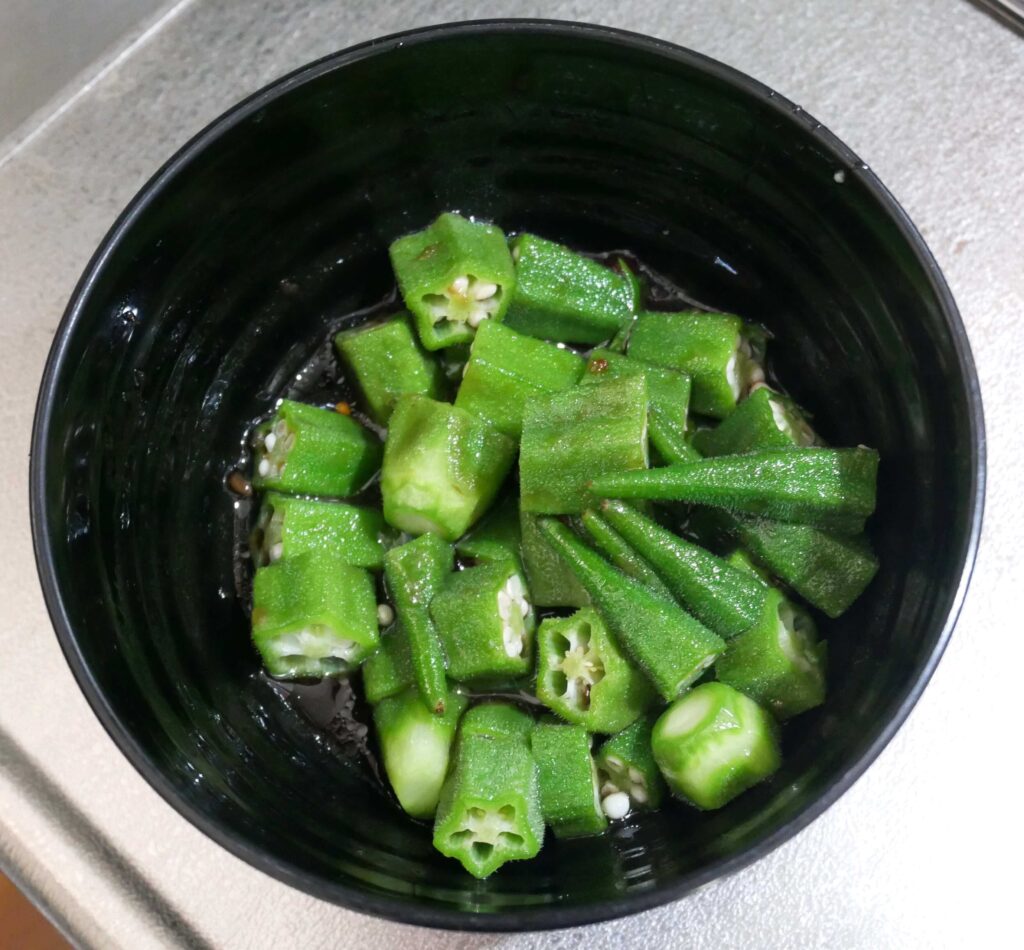 Okra-pasta