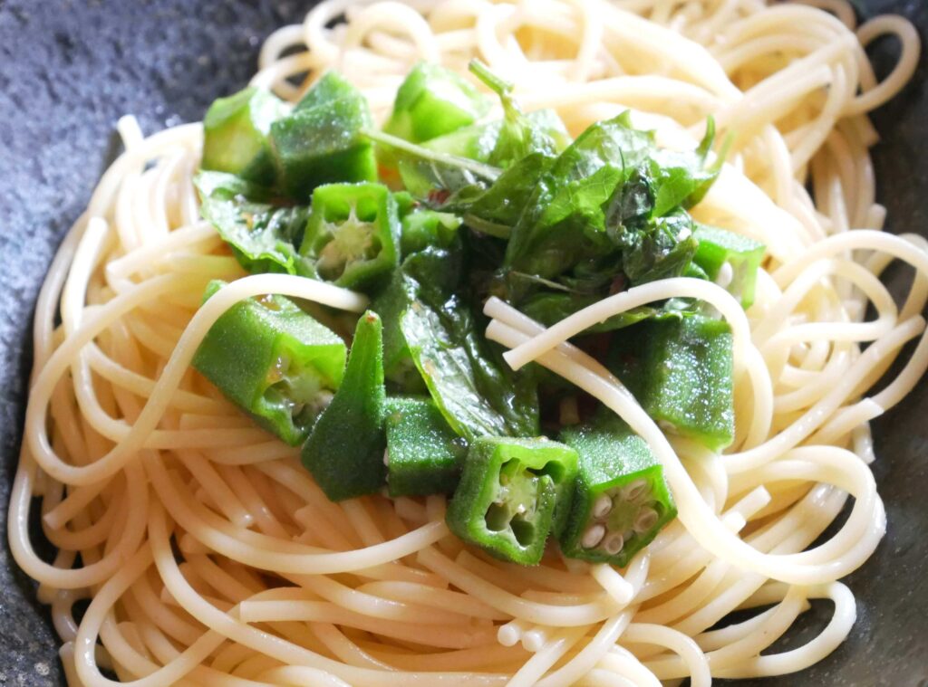 Okra-pasta