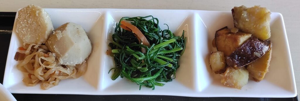 cafe-kitchen-akari